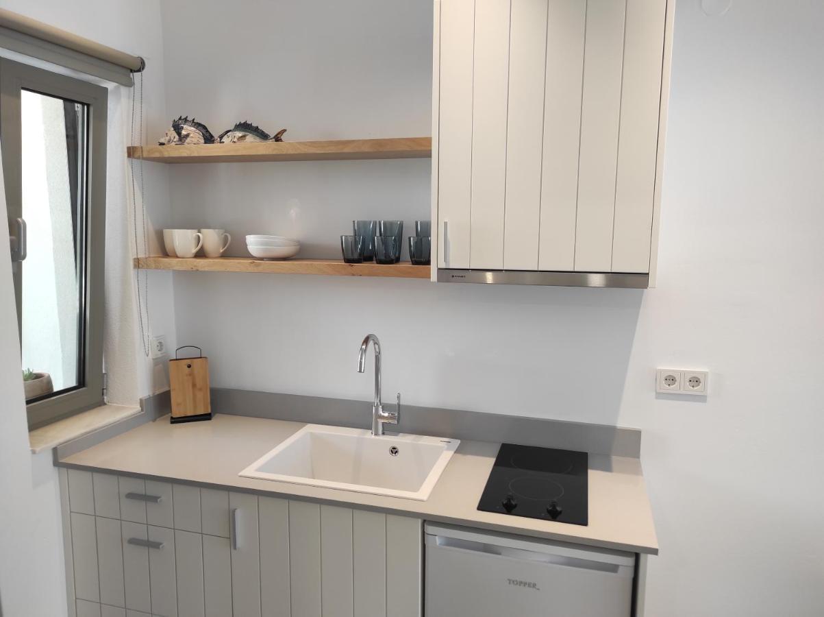 מאליה Melissa Apartments, Studios & Suites מראה חיצוני תמונה