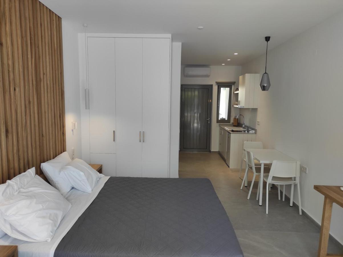 מאליה Melissa Apartments, Studios & Suites מראה חיצוני תמונה
