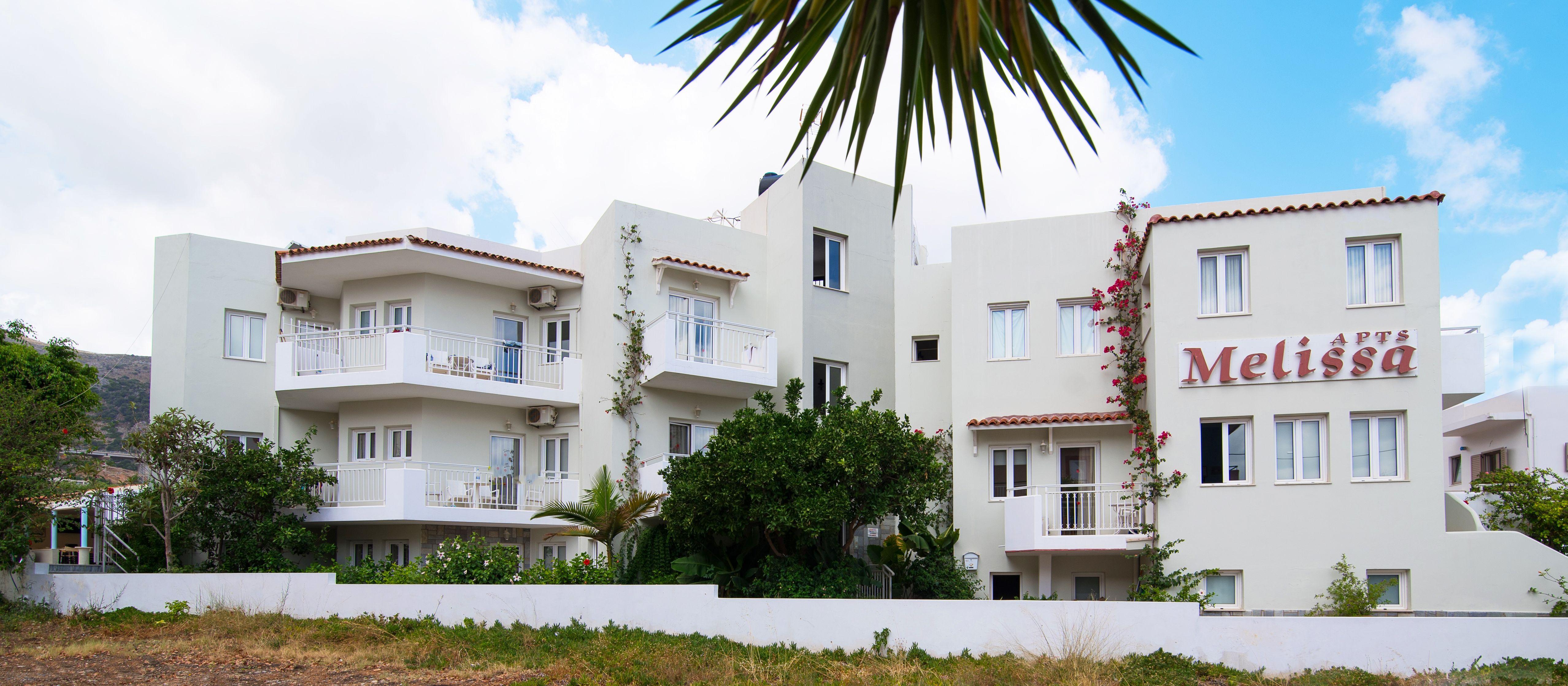 מאליה Melissa Apartments, Studios & Suites מראה חיצוני תמונה