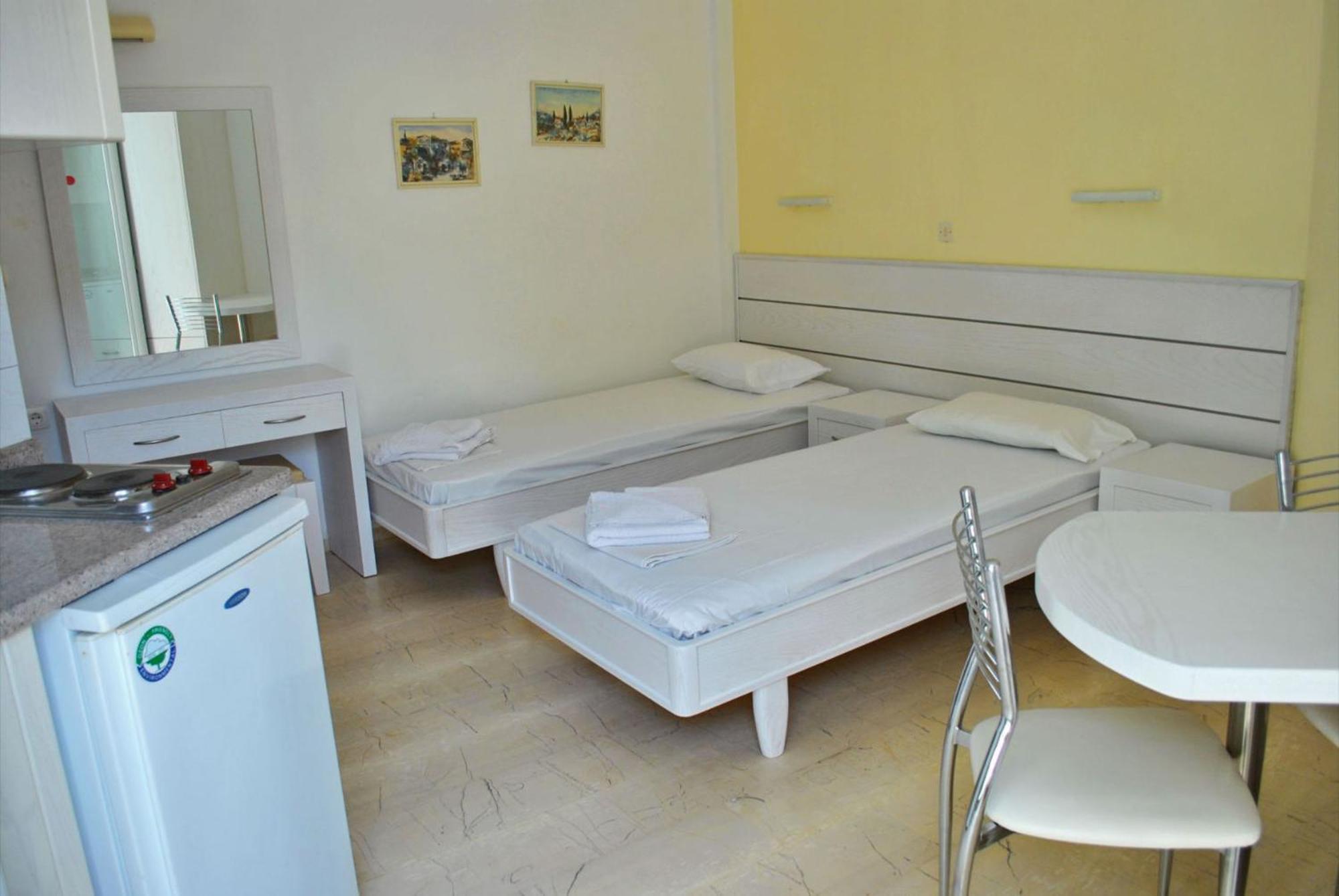 מאליה Melissa Apartments, Studios & Suites חדר תמונה