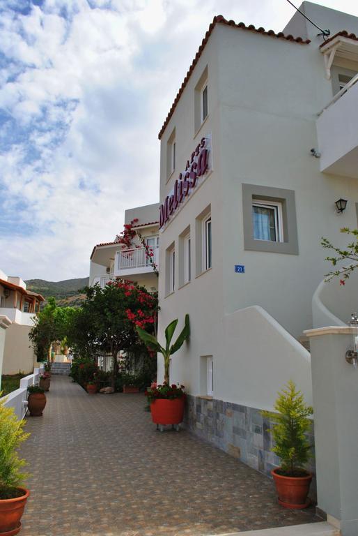 מאליה Melissa Apartments, Studios & Suites מראה חיצוני תמונה